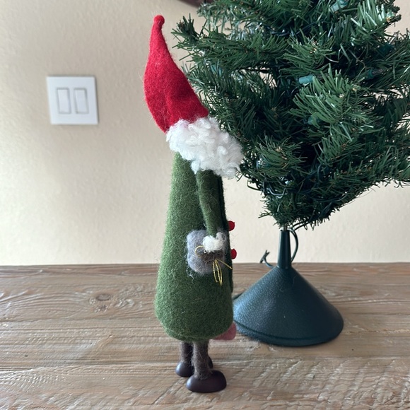 Wool Felt Santa w/Red Hat - Picture 7 of 13